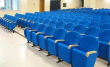 الارتقاء بالراحة والرقي: مقاعد المؤتمرات الفاخرة من SKS Seating Solutions